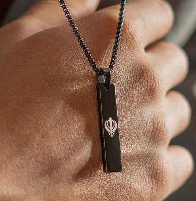 Khanda Spiritual Mini Tag Pendant with Chain – Sikh Religious Alloy Necklace for Men | Free Size | Pack of 1