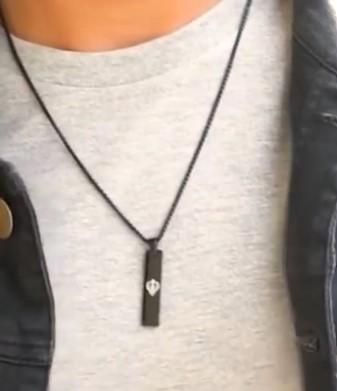 Khanda Spiritual Mini Tag Pendant with Chain – Sikh Religious Alloy Necklace for Men | Free Size | Pack of 1