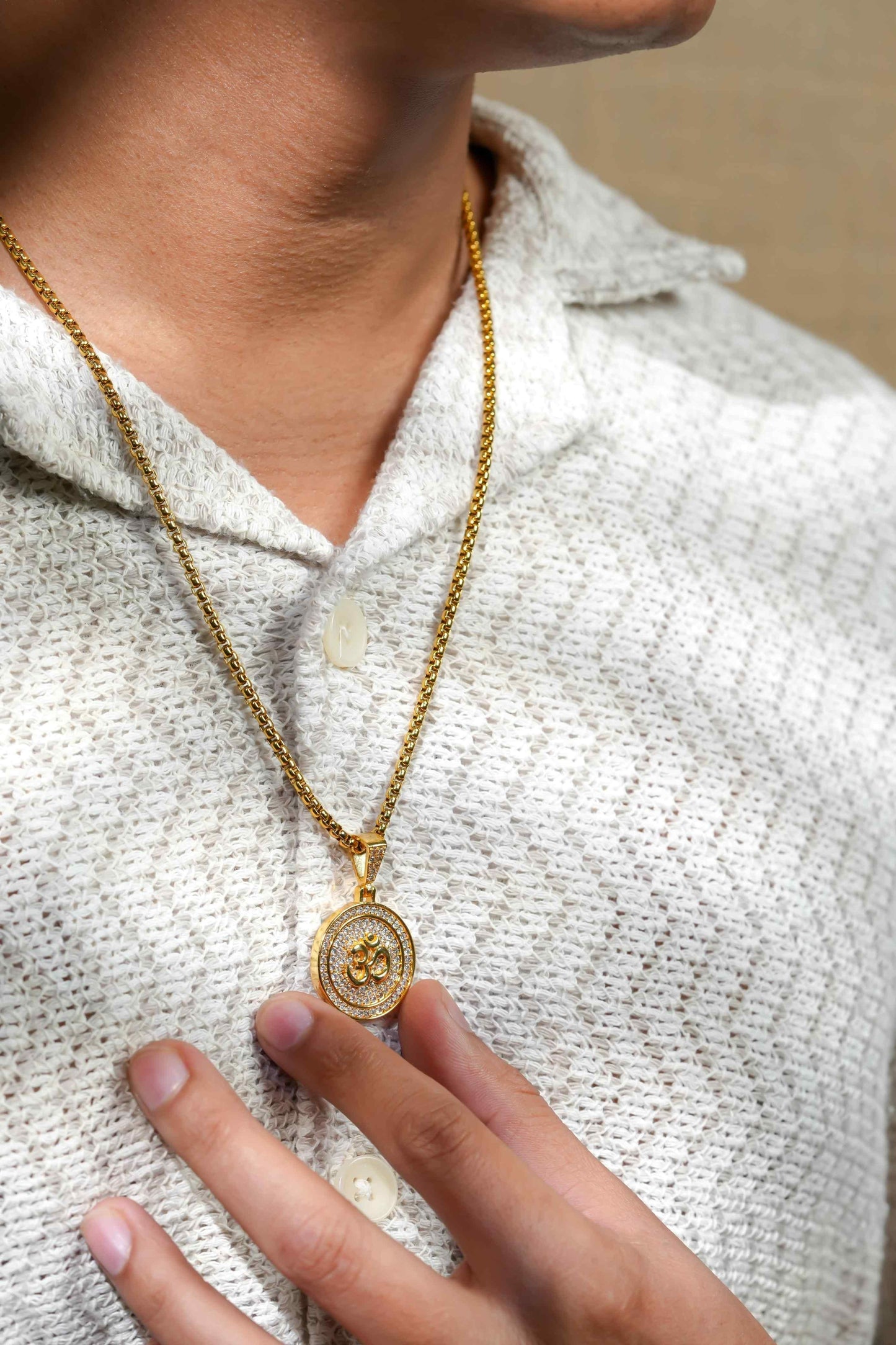 Om Symbol Pendant with Chain – Spiritual Alloy Necklace for Men | Free Size | Pack of 1